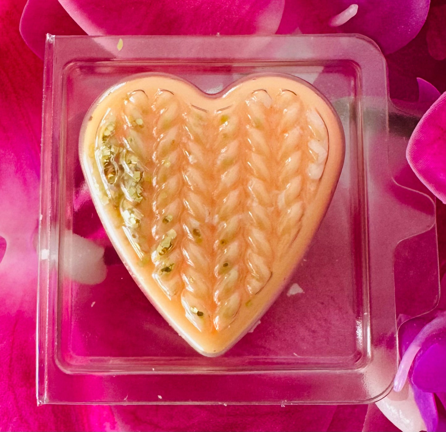 Cera de soja derretida con forma de corazón individual