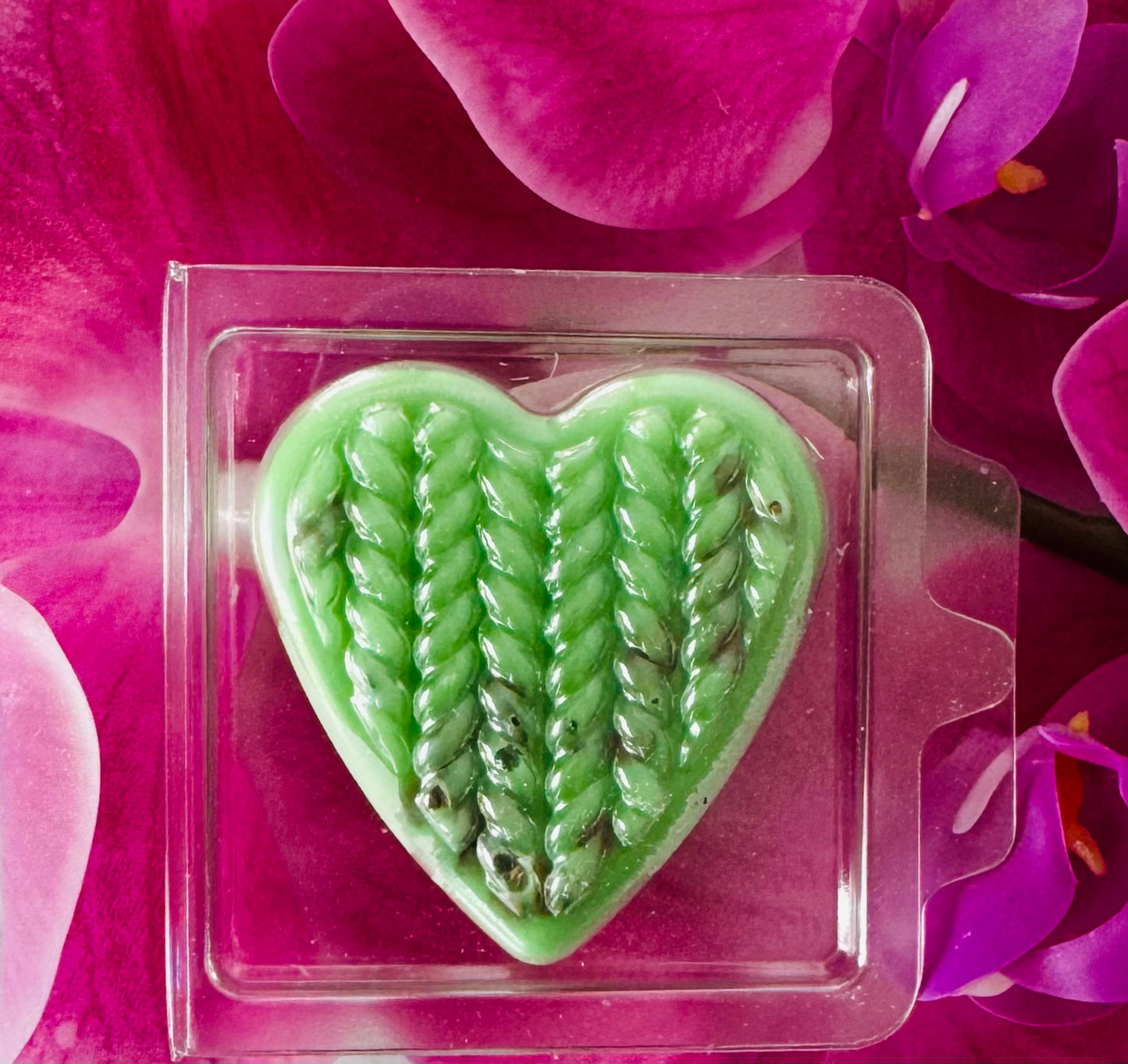Cera de soja derretida con forma de corazón individual