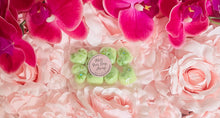 Cargar imagen en el visor de la galería, Corazones de burbujas midi, paquete de 8