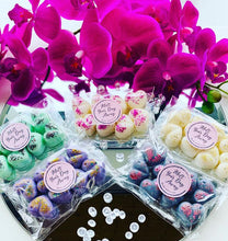 Cargar imagen en el visor de la galería, Corazones de burbujas midi, paquete de 8