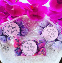 Cargar imagen en el visor de la galería, Corazones de burbujas midi, paquete de 8