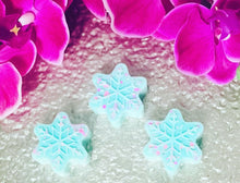 Load image into Gallery viewer, Chistmas Advent Calendar - 24 Days plus bonus Christmas Day Snowflake Wax Melt