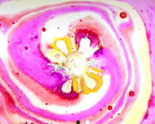 Load image into Gallery viewer, Floating Bath Bombs
