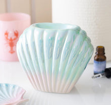 Load image into Gallery viewer, IRIDESCENT SHELL OIL BURNER
