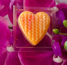 Load image into Gallery viewer, Individual Heart Soy Wax Melts
