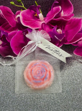 Load image into Gallery viewer, Mothers Love Rose Wax Melt
